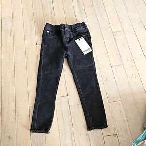 NWT Faded Black Skinny Leg Jeans